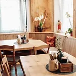 Zum Adler Hotel Großwallstadt